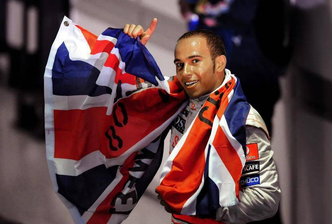 星空体育-联赛巅峰对决！汉密尔顿能否带领球队险胜对手？的简单介绍