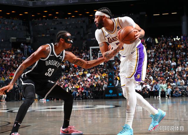 星空体育入口-包含詹姆斯三巨头联手，篮网得分突破，掀起高潮冲击季后赛！的词条