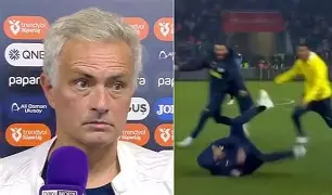 星空体育入口-费内巴切季后赛惊险费内巴切，石宇奇砍下45记关键球，全场沸腾的简单介绍